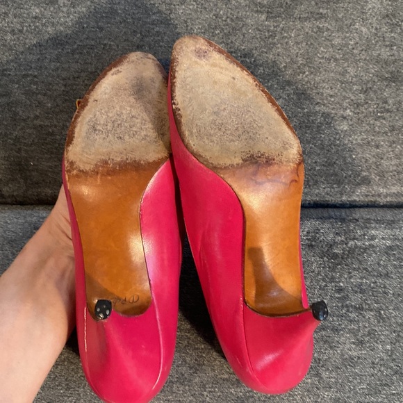 Vintage pink pumps with beautiful flowers on the toe - Picture 6 of 7